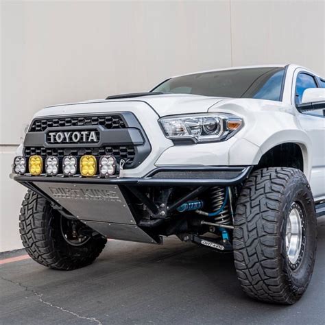 2022 toyota tacoma fender flares.